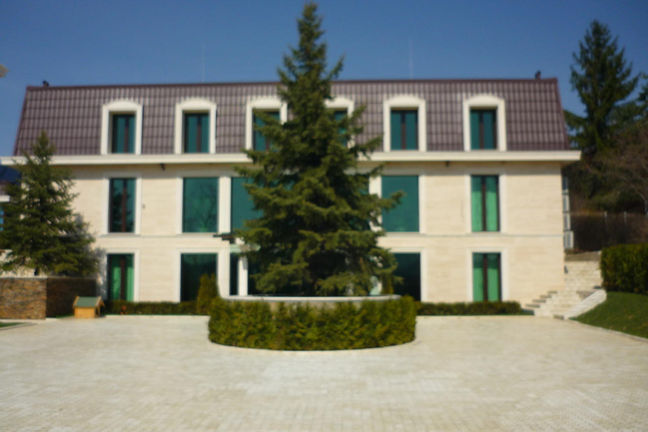 Hotel Villa Ekaterina Vakarel Екстер'єр фото