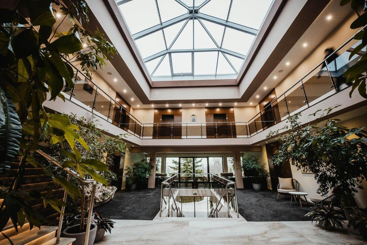 Hotel Villa Ekaterina Vakarel Екстер'єр фото